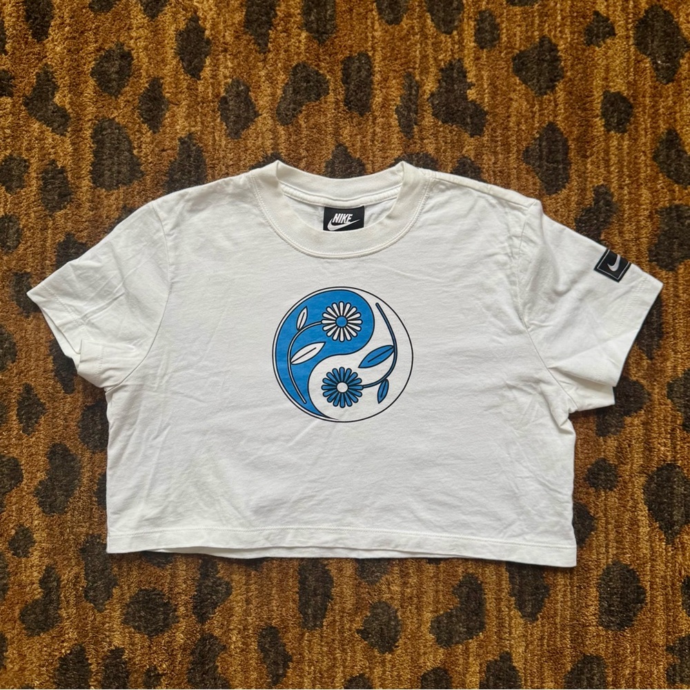 Ying Yang Nike Crop Top